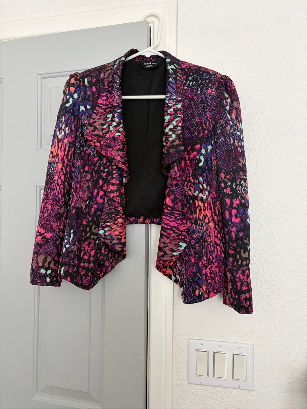Bebe Multicolored cropped open Blazer S